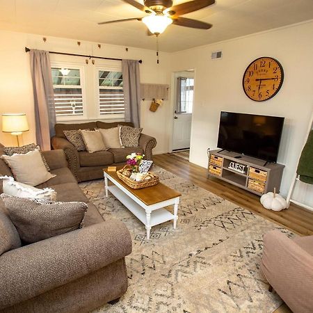 Cheerful 2 Bedroom Cottage On 5Th Decatur Extérieur photo